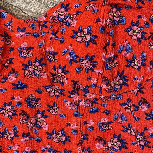 Band of Gypsies Red & Blue Cropped Tank Top - Picture 2 of 4